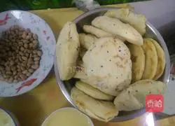 Illustration of how to make dough pancakes 7