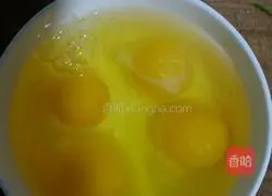 Eggs Illustration of how to make cakes 2
