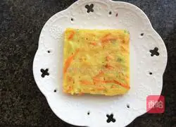 Illustration of how to make green onion and potato egg pancakes 7