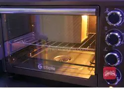 Childhood memories: Illustration of how to make peach cakes that are so crispy that they fall apart in one bite