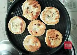 Illustration of how to make pancakes 7