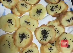 Illustration of how to make egg white crispy pancake version 5