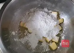 Illustration of how to make lemon jam crisp 2