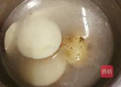 Illustration of how to make beef balls into pancakes 3