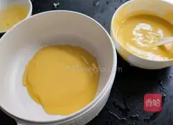 Illustration of the improved version of yogurt waffles 3