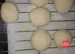 Illustration of how to make Soviet-style fermented brown sugar cake (grill version) 5