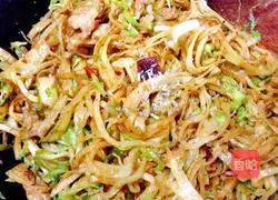 Illustration of Laoganma's Fried Pancakes 15