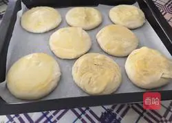 Illustration of how to make shortbread with red bean paste stuffing 11