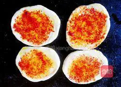 Illustration of how to make spicy pancakes 8