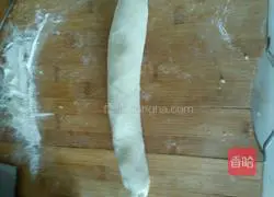 Illustration of how to make green onion cake 3