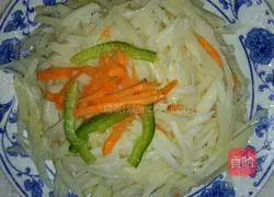 Illustration of how to roll pancakes 2