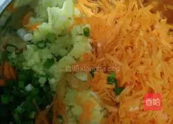 Potato pancakes (I didn’t have time to take pictures when I went up there) Illustration of how to do it 1