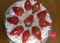 Illustration of how to make fruit cream cake 8 