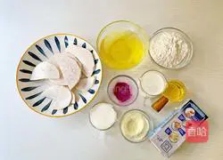 Illustration of how to make purple potato and taro angel food cake rolls 1