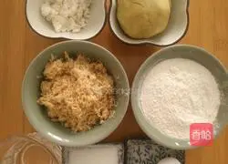 Illustration of how to make golden meat waffles 1