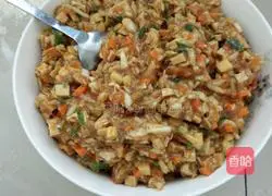 Illustration of how to make carrot and tofu meat pancake 3