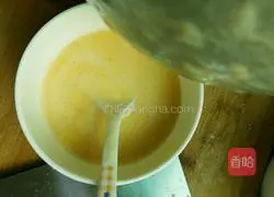 Illustration of how to make vegetable egg pancake 3