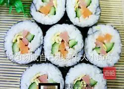 Illustration of how to make homemade sushi rolls 7