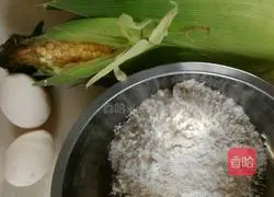 Illustration of how to make Qingbaogu egg cake 1