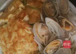 Illustration of how to make Italian seafood rice noodles (egg tofu cake, clam) 14