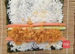 Illustration of how to make meat floss sushi 4