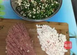 Pork Chive pancake-Dengzi brand recipe illustration 1