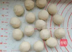 Illustration of how to make mini burritos 9