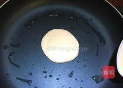 Illustration of how to make tomato pancakes 7