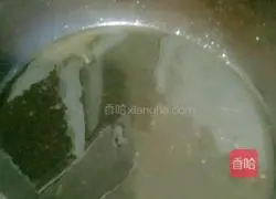 Illustration of how to make hand cakes 8