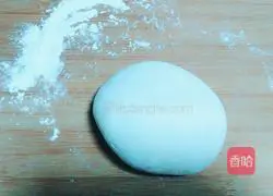 Homestyle Pork Pie Illustration of how to do it 2