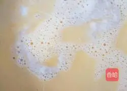 Illustration of how to make banana walnut milk waffles 9