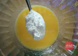 Illustration of how to make scallion egg pancake 3