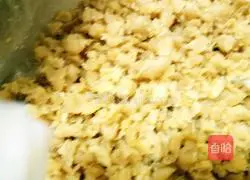 Illustration of how to make ham, vegetable and preserved egg pancakes 3