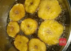 Illustration of how to make donut oil buns and pumpkin cakes 3