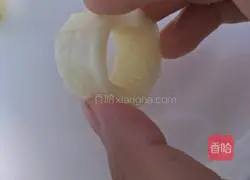 Illustration of how to make fish roe sushi 2