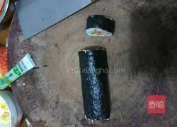 Illustration of how to make sushi 14