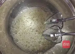 Strawberry Cake Roll Recipe Illustration 5