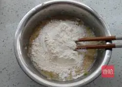 Illustration of how to make cabbage and egg patties 6