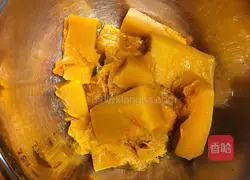 Pumpkin Glutinous Rice Sandwich Cake Recipe Illustration 4