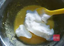 Illustration of how to make two-color cocoa cake roll 14