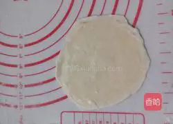 Illustration of how to make chive pancakes 3