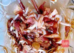 Illustration of how to make meat pancakes 2