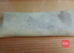 Illustration of how to make pancakes and chives box 12