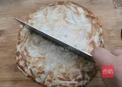 Illustration of how to make egg and lotus root cake 11