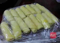 Illustration of how to make wife cake 9