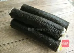 Illustration of how to make sushi at home 11