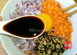 Illustration of how to make pan-fried meatloaf 2