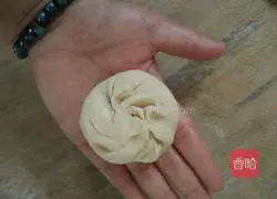 Illustration of how to make egg-filled pancakes 7