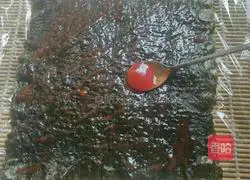 Illustration of how to make inner roll sushi 7