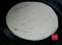 How to make scallion pancakes 9